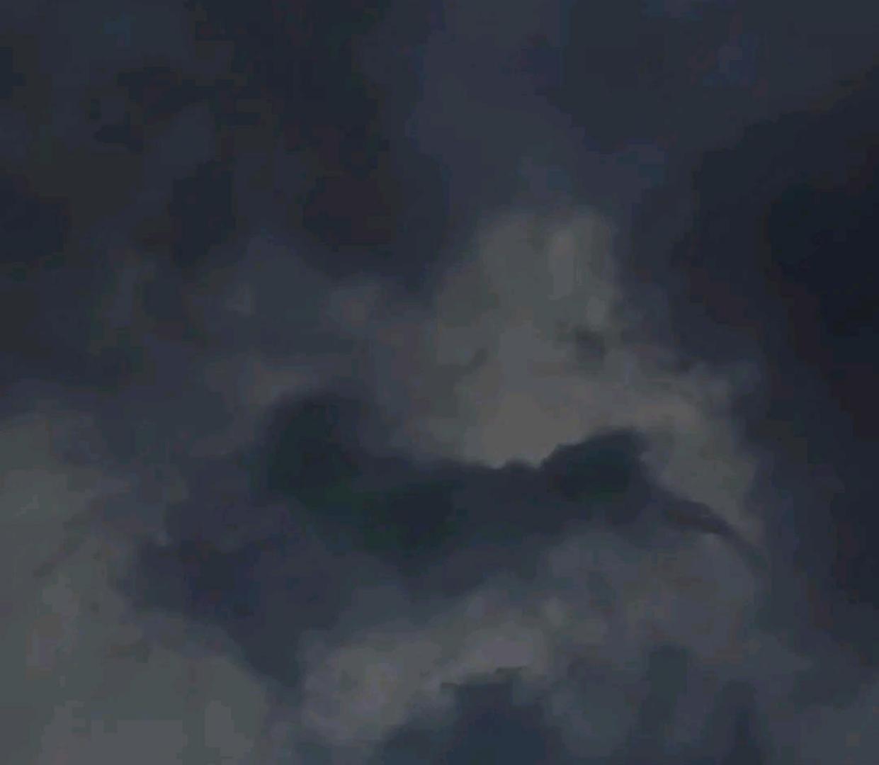 Baca The Evil Ring - Chapter 59 halaman 4