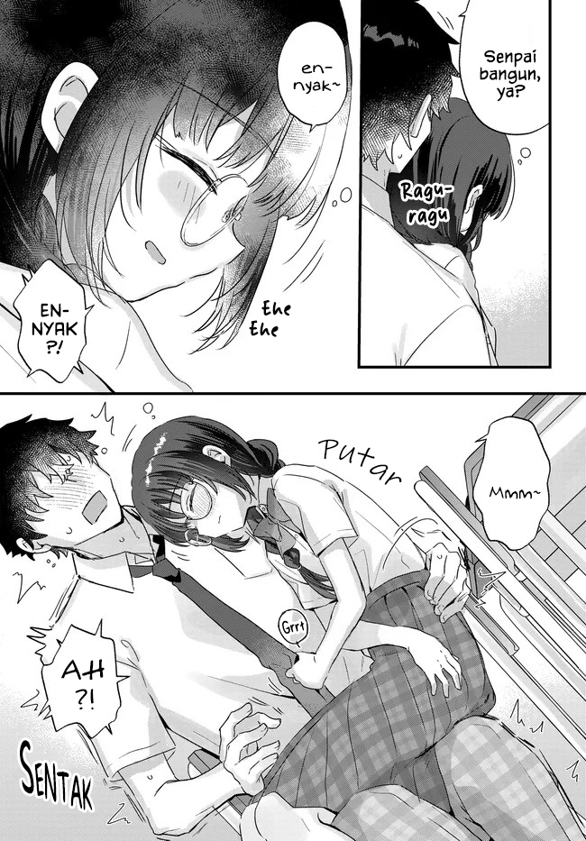 Chiisakute Kawaii Bungeibu no Chiteki na Senpai o, Hiza no Ue ni Nosetara Mainichi Suwattekuru you ni natta Chapter 4.1 - Page 11