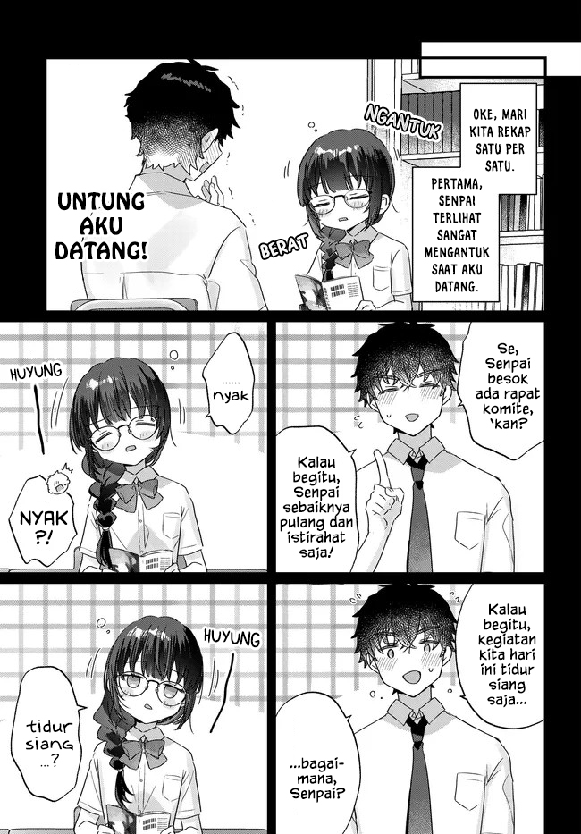 Chiisakute Kawaii Bungeibu no Chiteki na Senpai o, Hiza no Ue ni Nosetara Mainichi Suwattekuru you ni natta Chapter 4.1 - Page 5